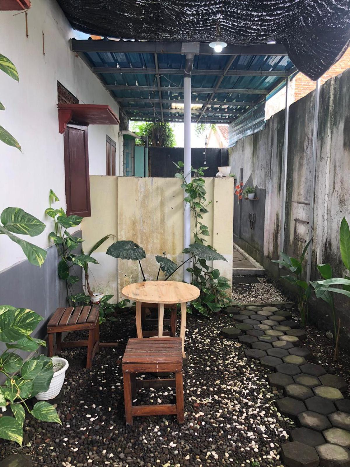 Ohana Homestay Banyuwangi Banyuwangi  Exterior photo